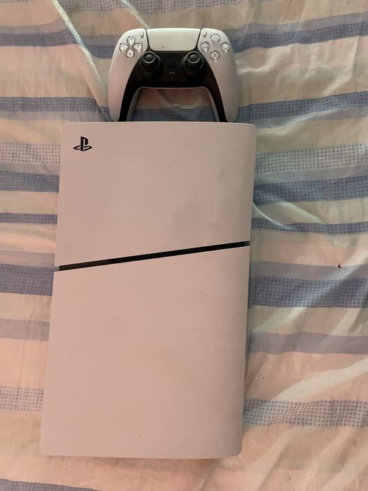 Vendo Playstation 5 500gb nova