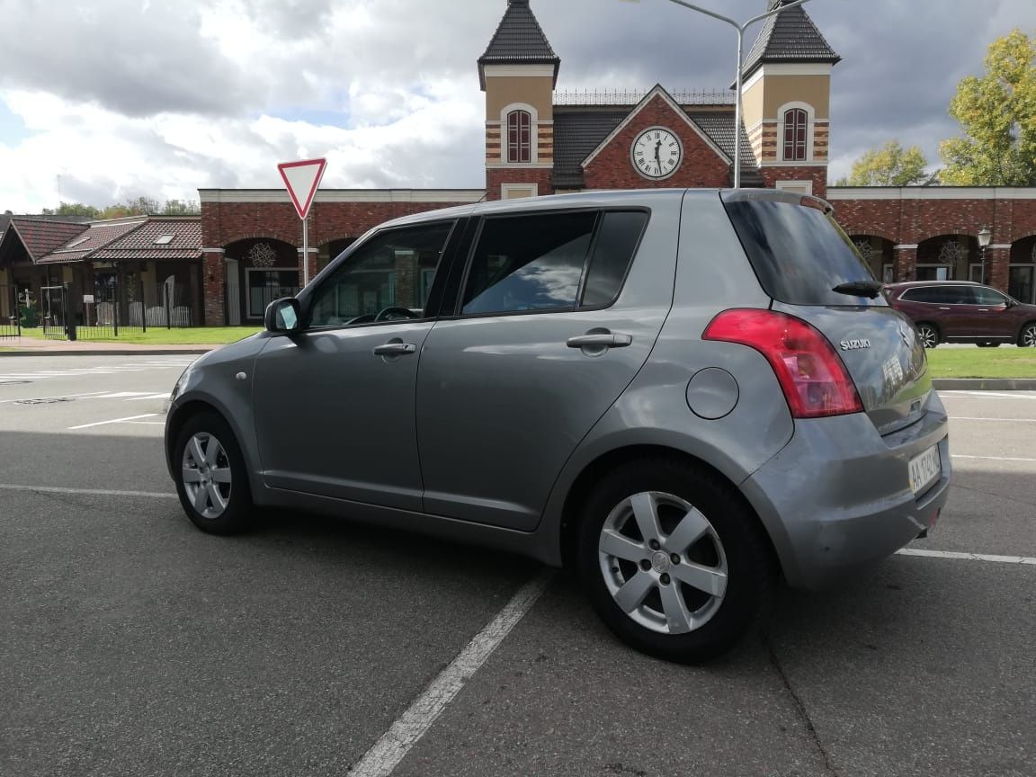 Suzuki Swift 1.3MT