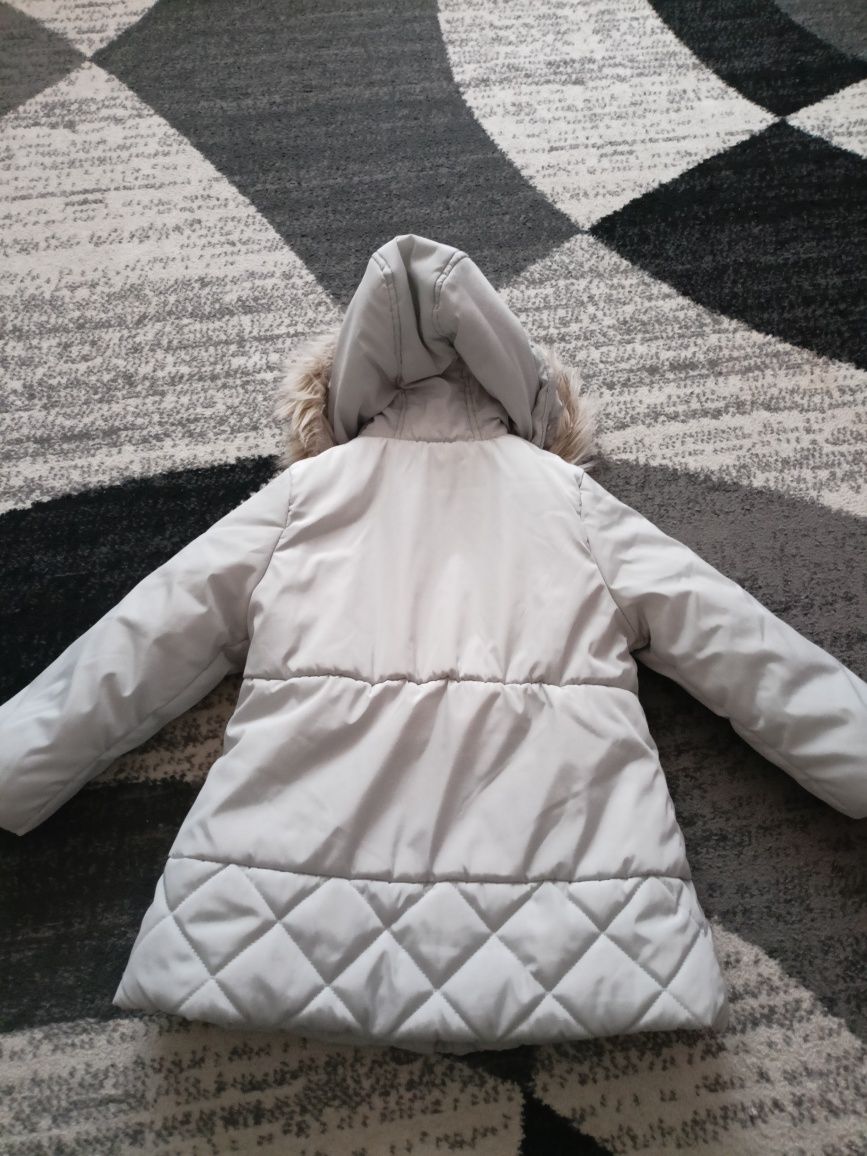 Zimowa kurtka dla dziewczynki
