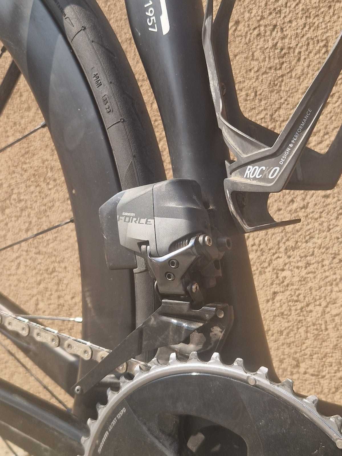 rower szosowy Scapin Kalibra Sram Force eTap AXS - sam karbon 54