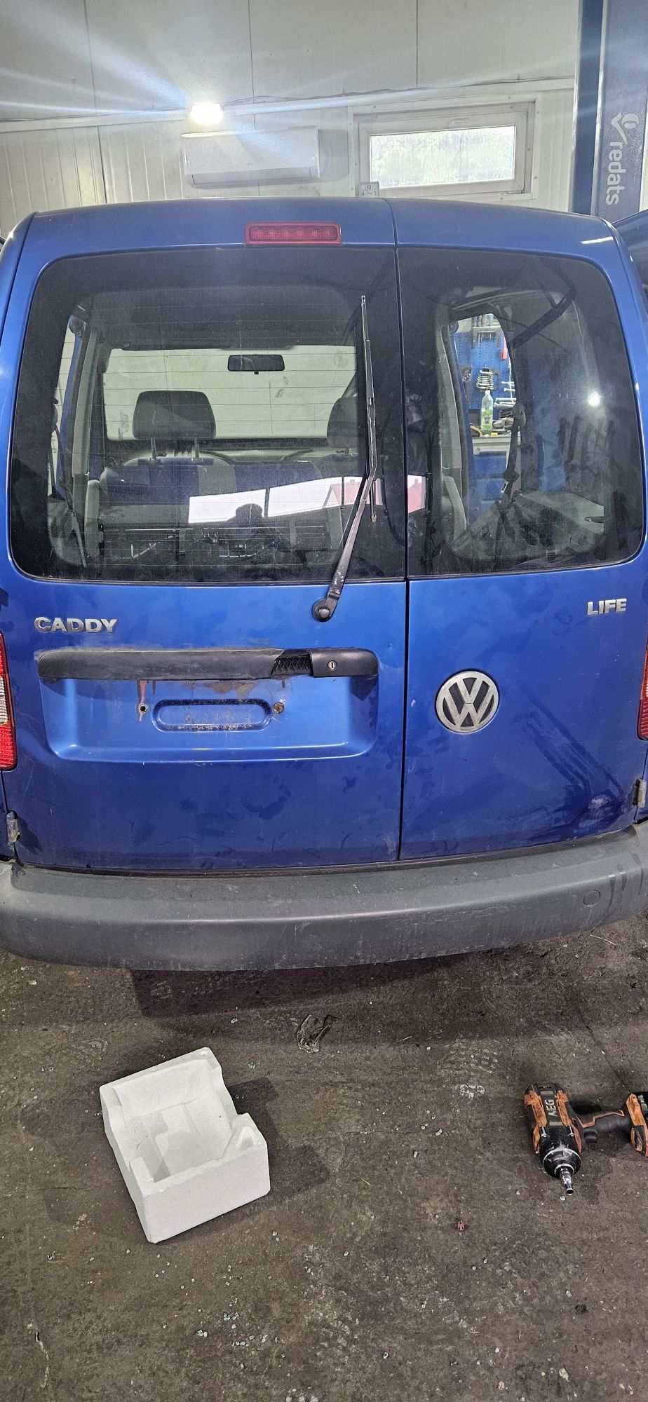 Vw Caddy Drzwi Tył Skrzydełka