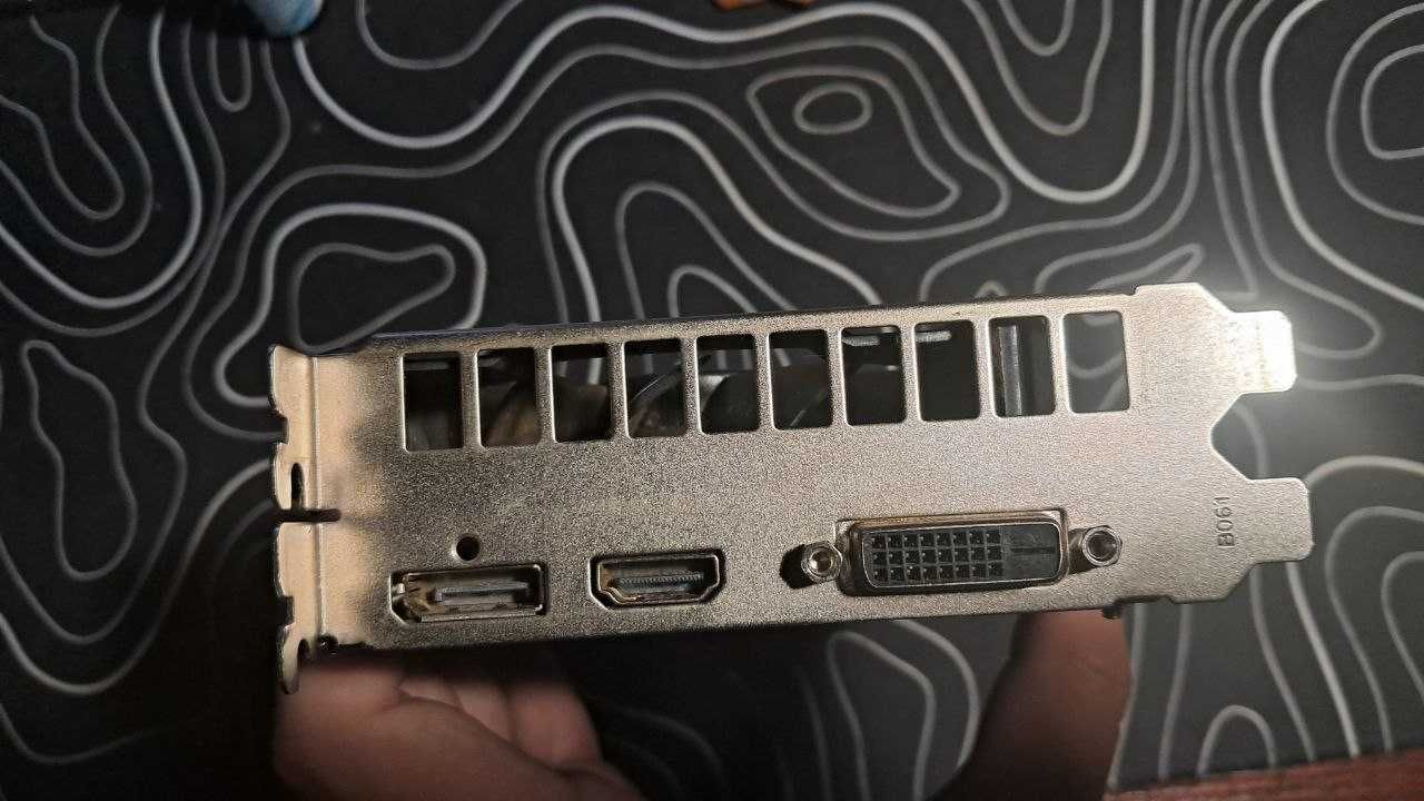 Відеокарта 1050ti INNO3D 4Gb GDDR5