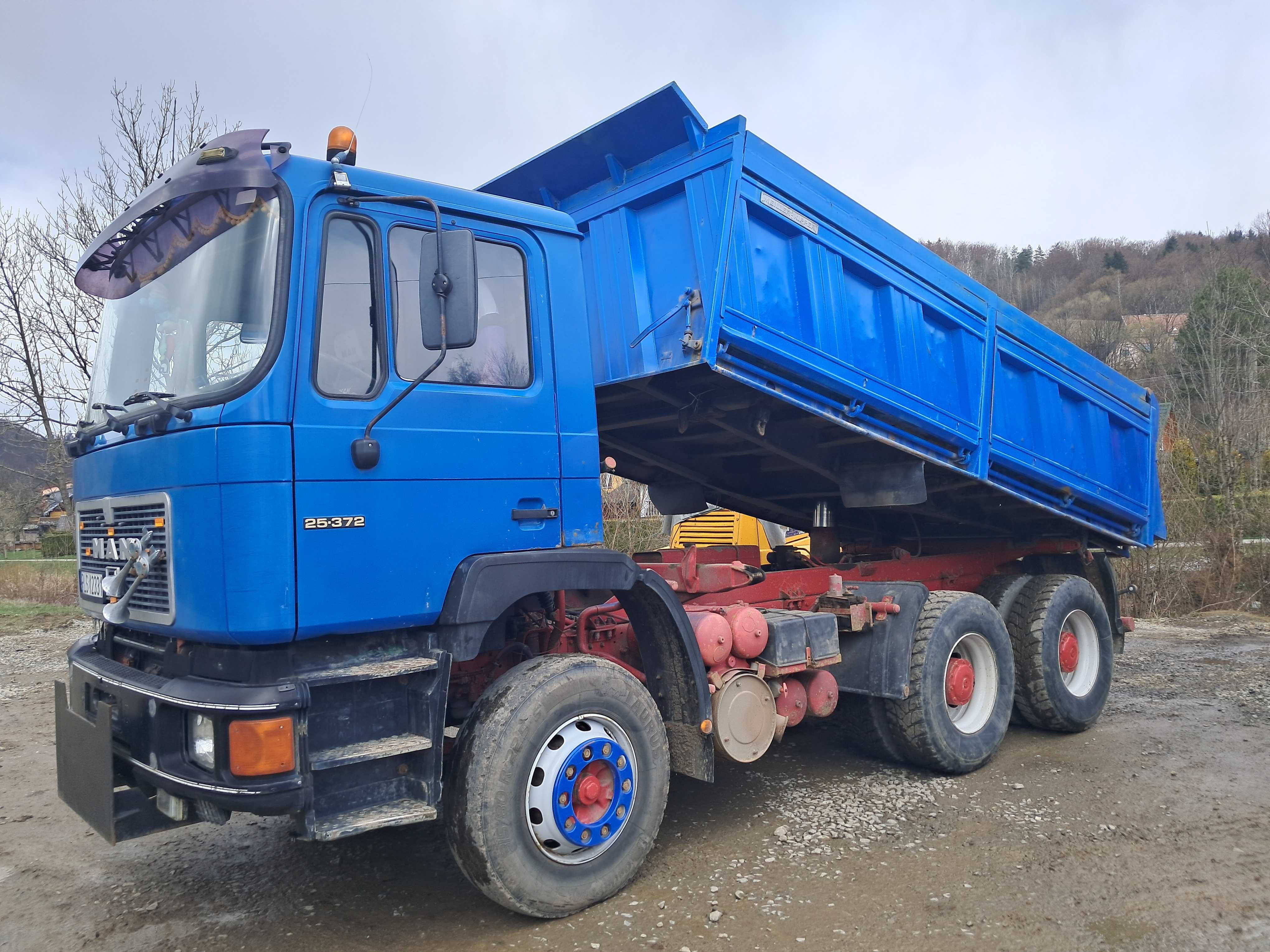 MAN 25.372 6x4 wywrotka specjalny