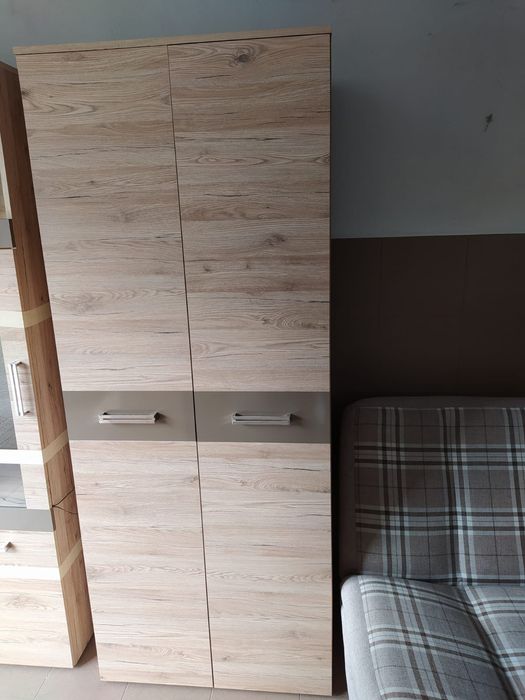 Meblościanka z kanapą