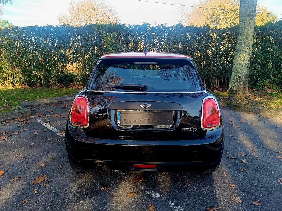 Mini cooper ONE D 2015