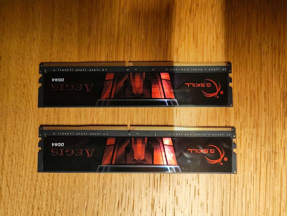 Memórias RAM Aegis 2x8Gb 3200Mhz