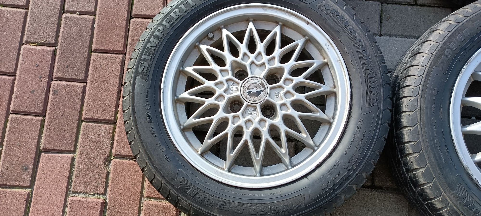 Felgi OPEL KADETT GSI Koła 15 Alufelgi INTRA BBS 4x100 aluminiowe ET49
