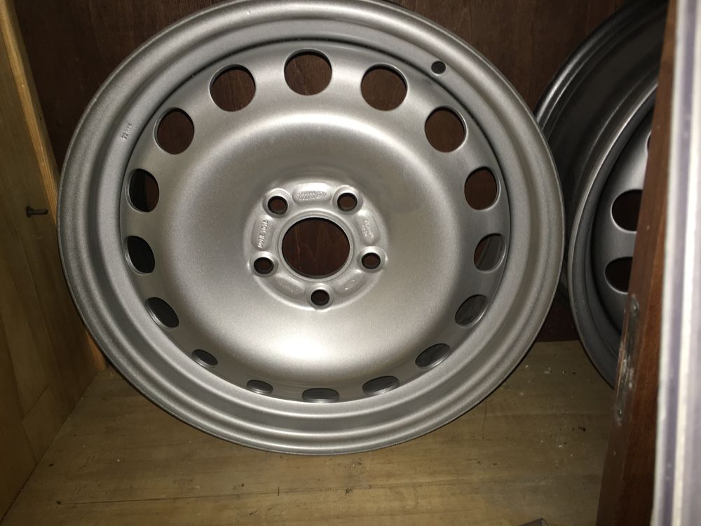 Felgi oryginalne R16 Ford stalowe 6,5x16 H2 ET 50