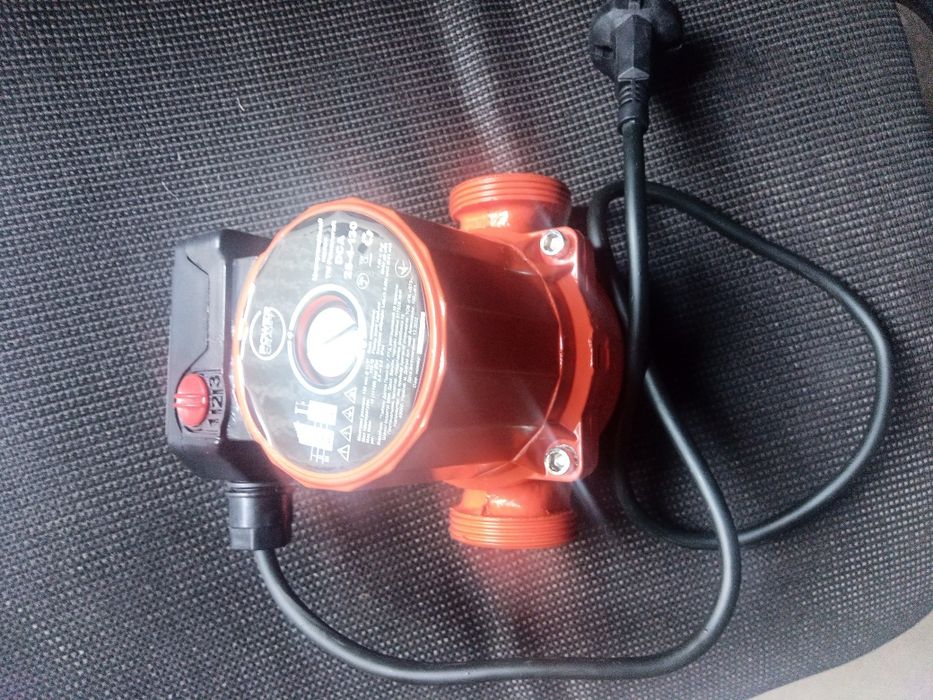 Циркуляційний насос циркуляційний насос TM Powercraft DCA 25-4-130