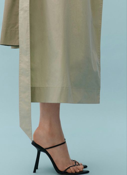 Шкіряні босоніжки мюлі туфлі на каблуку victoria beckham mango