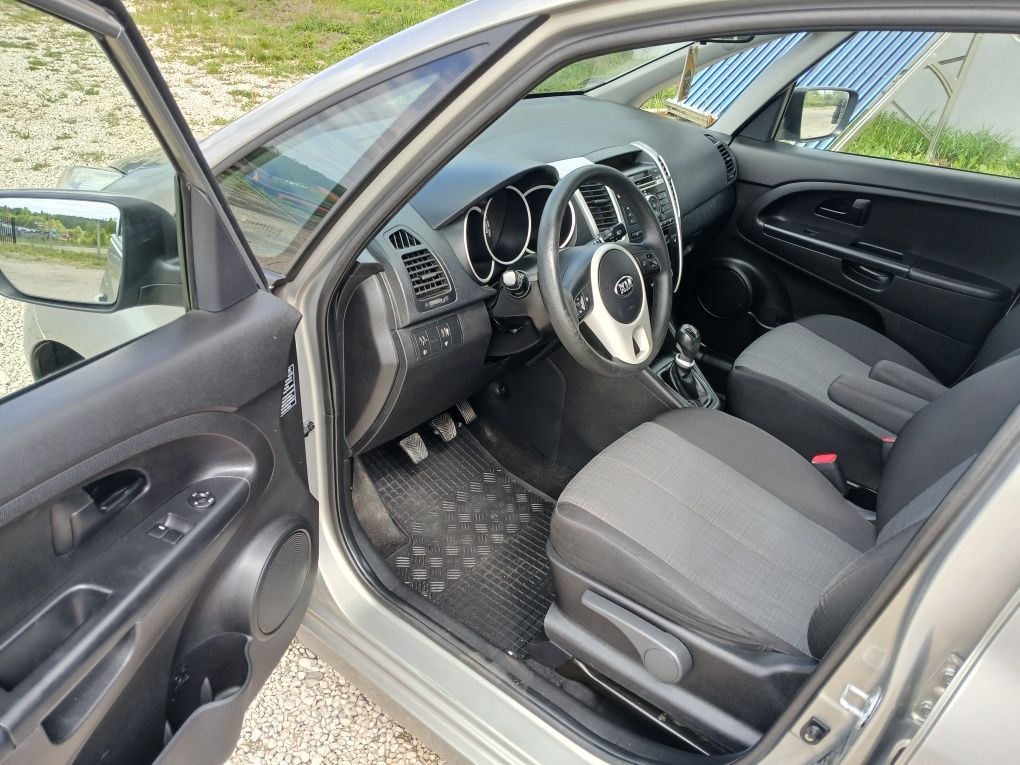 Sprzedam Kia Venga z 2011r.1.4.Disel.90km.Salon POLSKA.