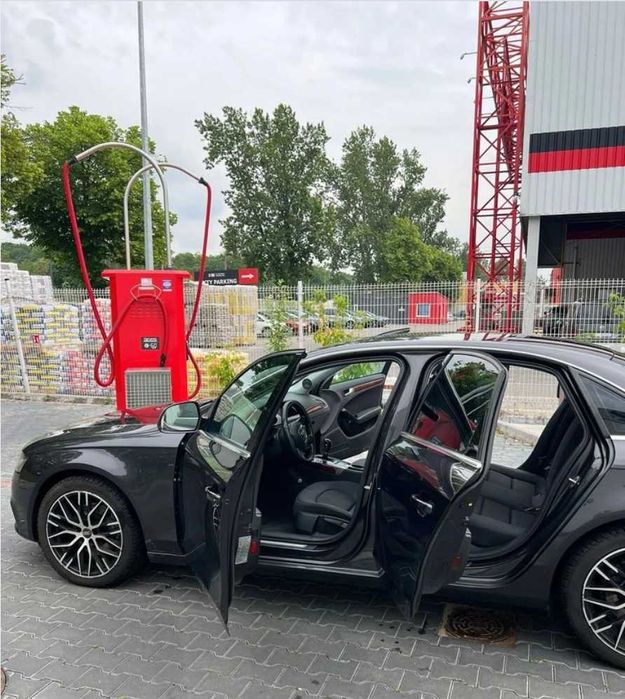 Na sprzedaż Audi A4 TFSI 1.8, rocznik 2008