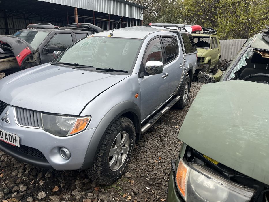 Авторазборка шрот запчасти разбор Mitsubishi L200 2.5d 06-14г л200