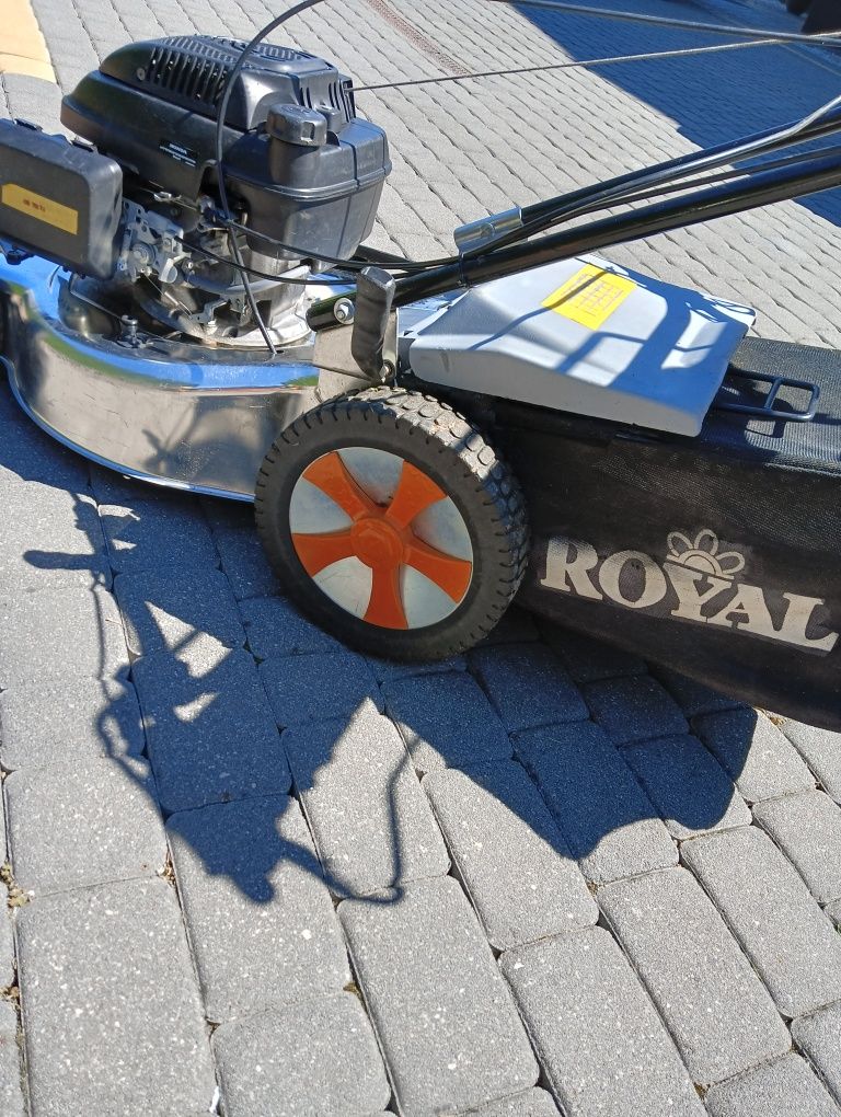 Kosiarka spalinowa