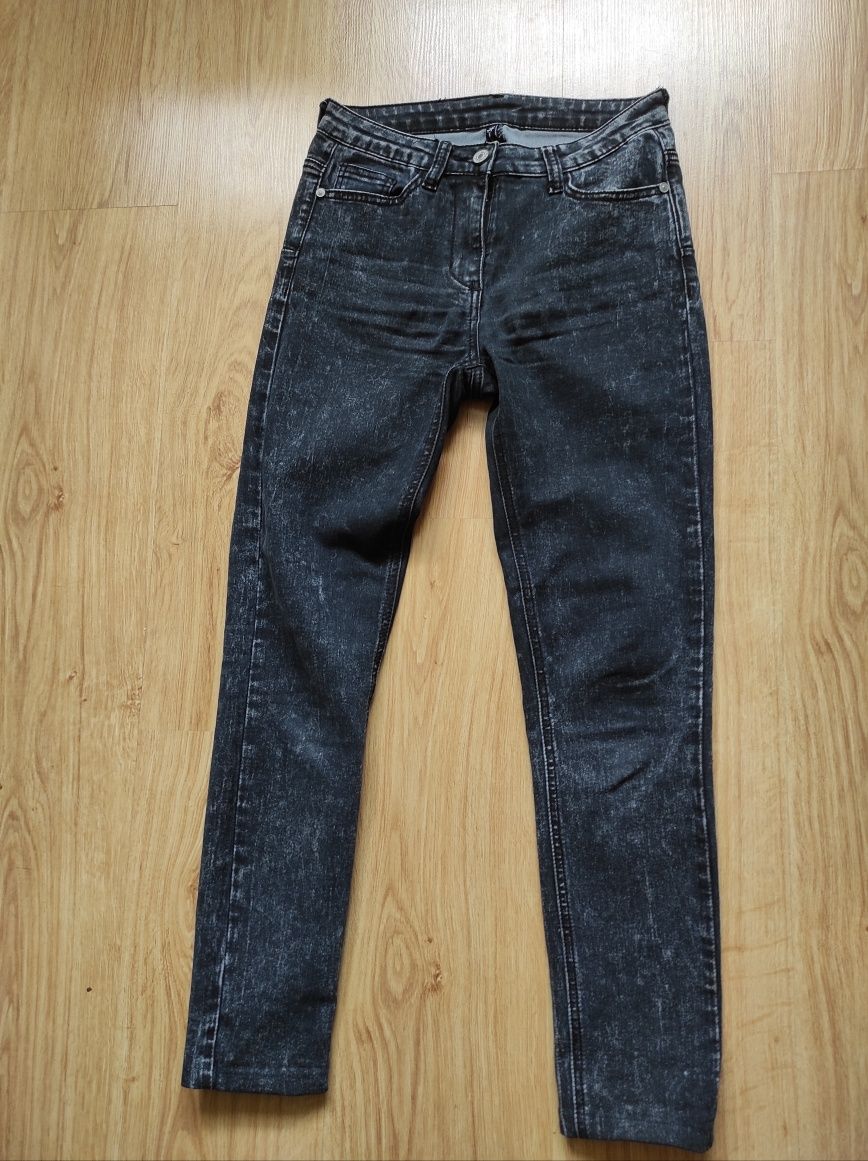 Spodnie jeansowe czarny marmurek Carry xs