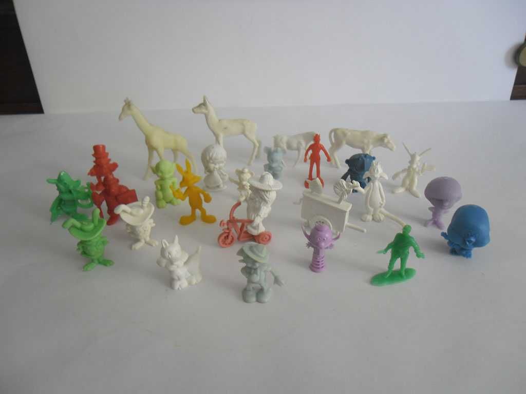 Tonka, Karto, Brindes Azur, Olá, Rájá, Amparo, Kelloggs