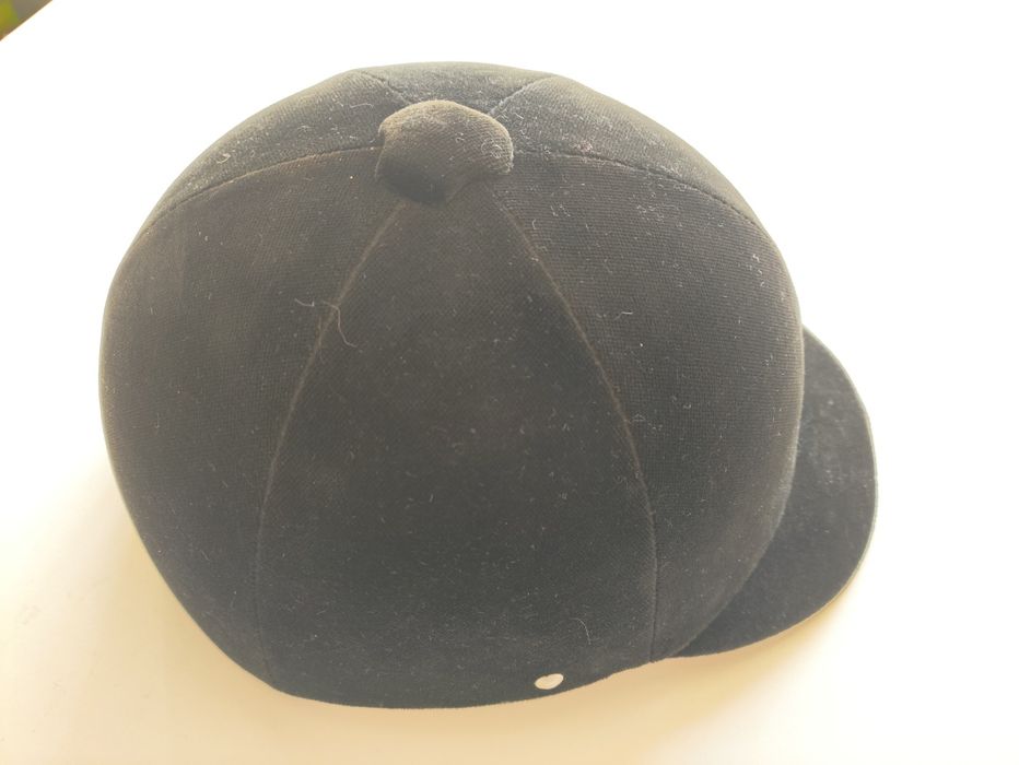 Toque/Capacete Equitação Fouganza Veludo 55