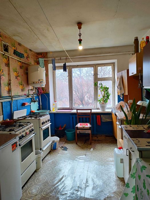 MZ, Продаж просторої кімнати 24 м² у центрі міста