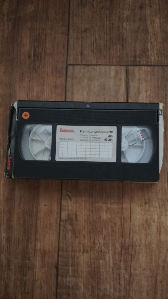 Video cleaning cassette VHS / S-VHS HAMA 44728 Очиститель кассет