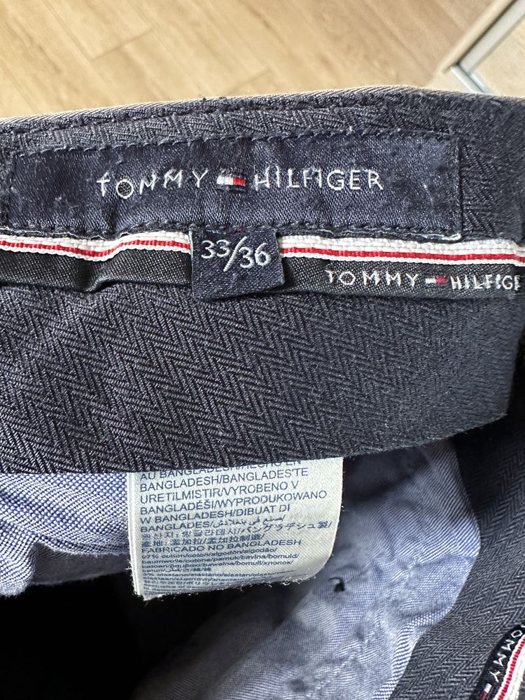 Spodnie Tommy Hilfiger 33/36