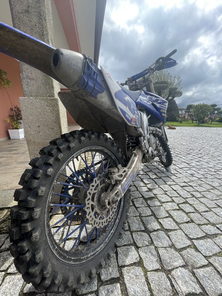 Yzf 250 em muito bom estado