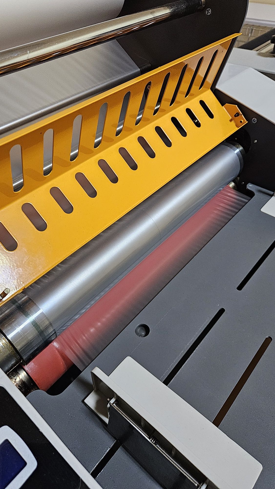 Laminadora / plastificadora F350