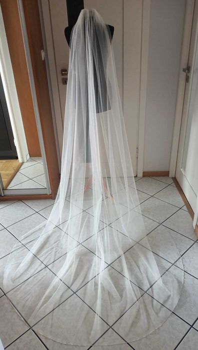 Suknia Ślubna firmy Sabe + dwa welony (krótki i długi)