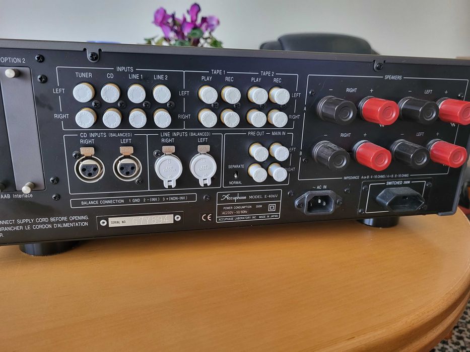 Wzmacniacz ACCUPHASE E 406V + PREAMP PHONO MC/MM - stan perfekcyjny