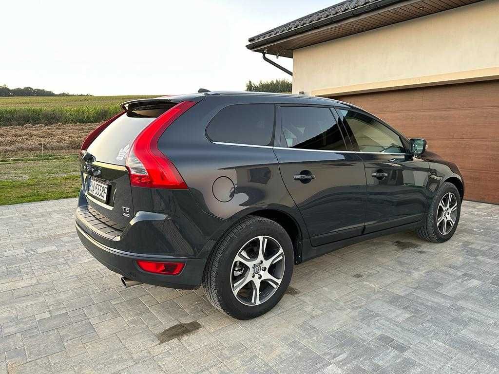 Volvo XC60 T6 4x4 Zamiana stan bdb