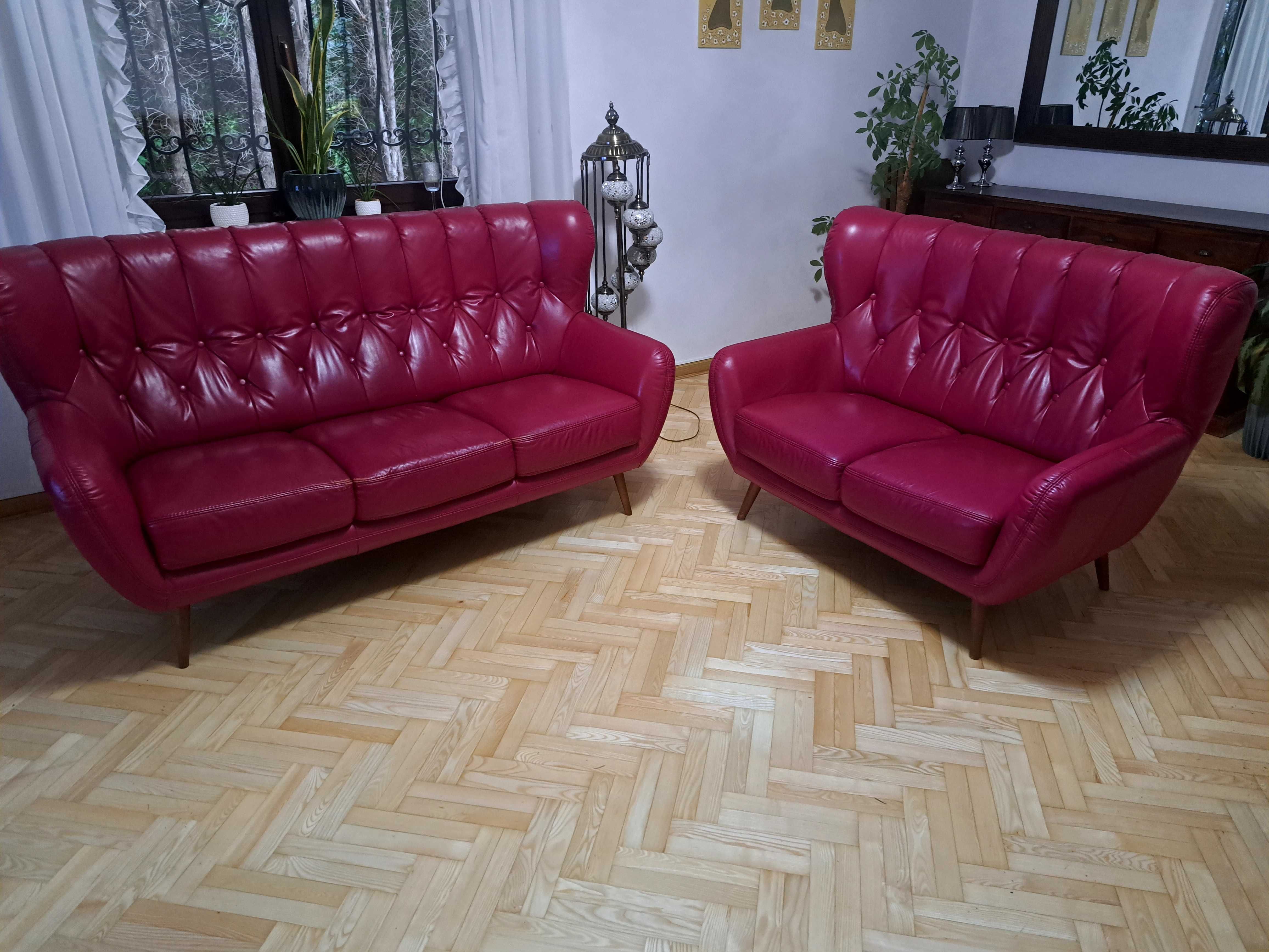 Sofy do salonu nierozkladane skóra malinowa