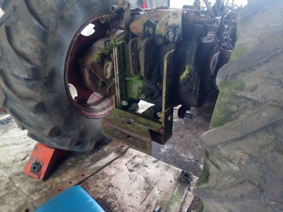 Zetor 6911 i 7011 i 5211 zaczep 5718 konsola zaczepu Dolny polowy 6718