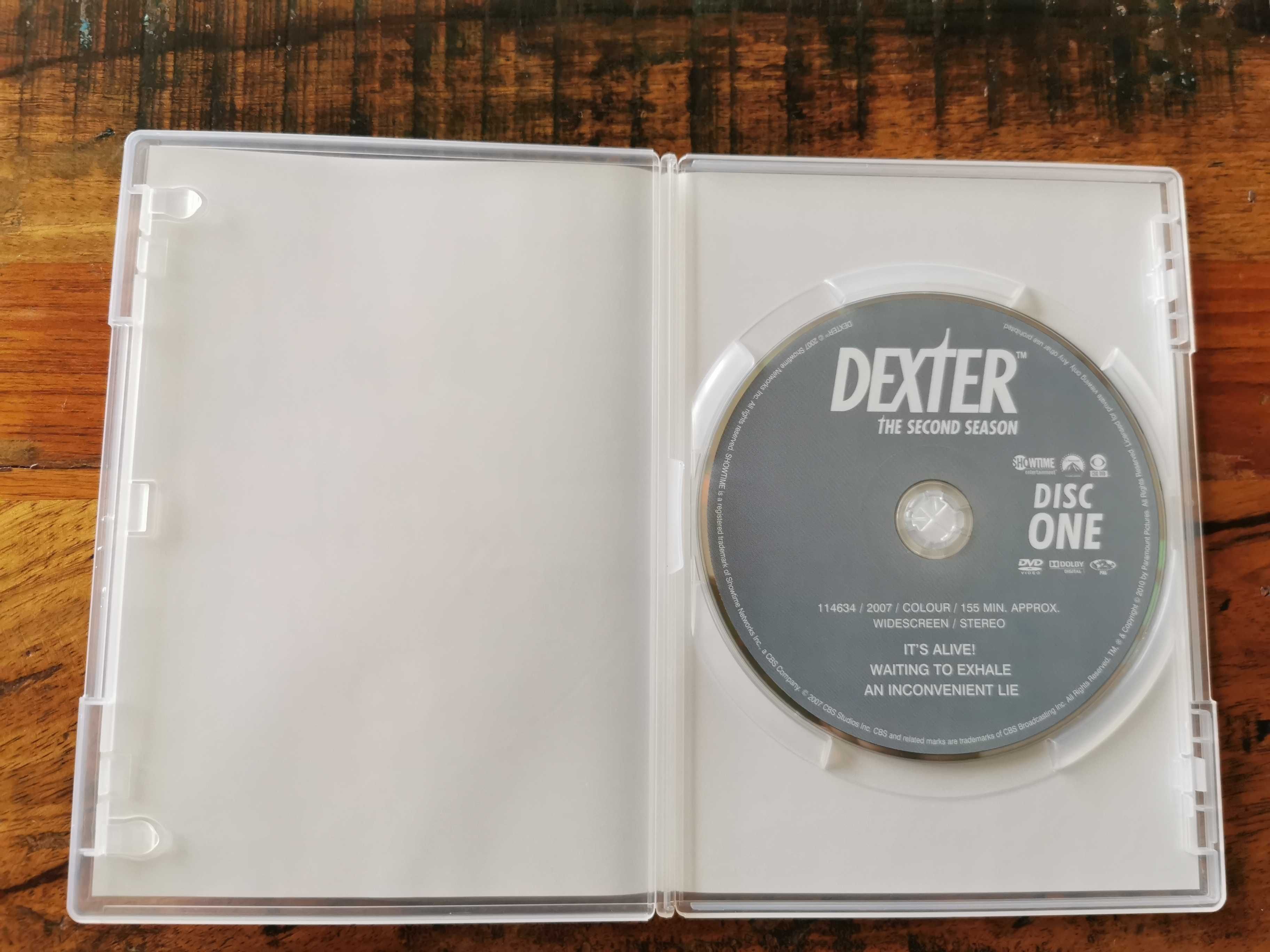 DEXTER - Sezon 2 (DVD)