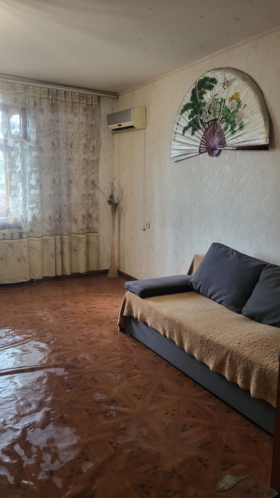 Продам 3-х комнатную квартиру на ул.Бугаевской