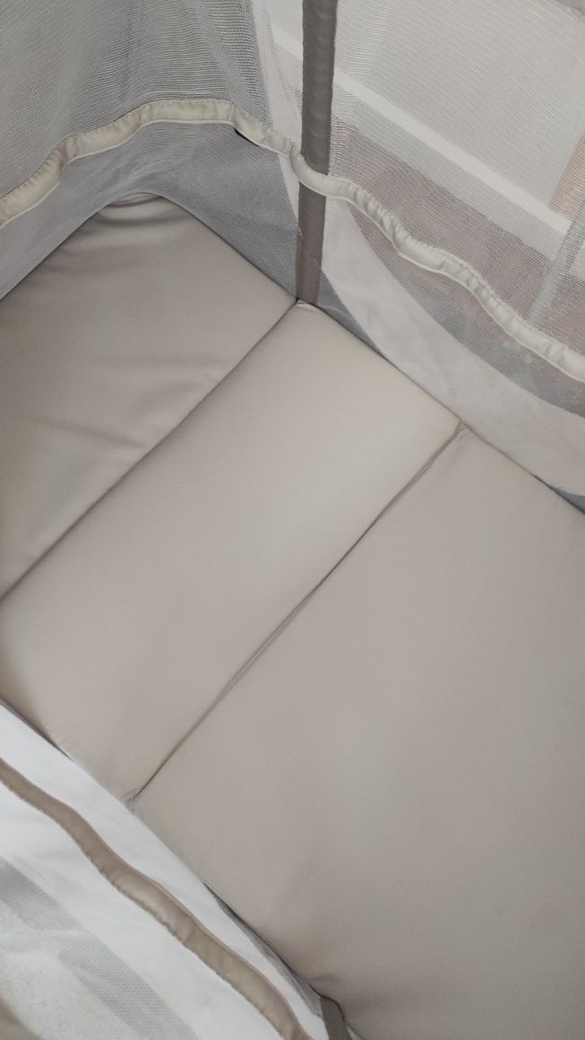 Cama de viagem Aero Moov