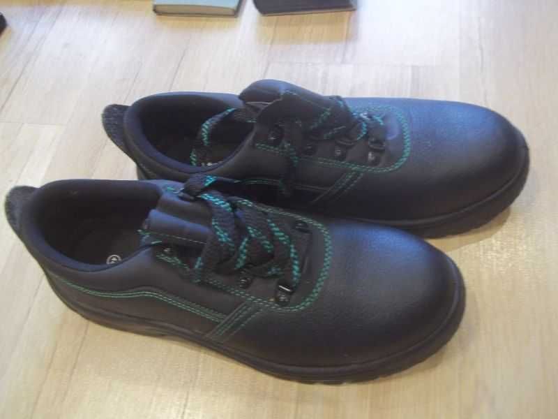nowe buty robocze roz 44 texxor