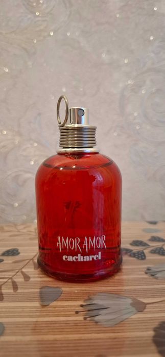Туалетна вода Cacharel Amor Amor 50мл