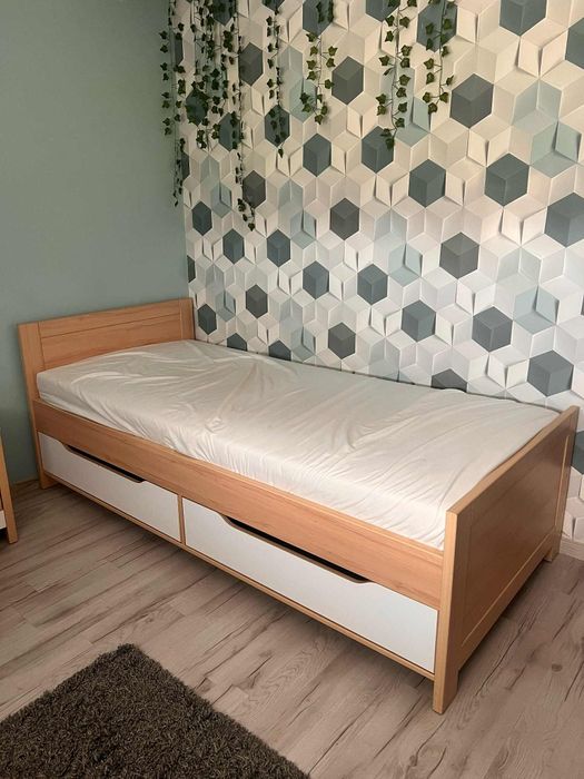 Meble, biurko, łóżko, stolik komplet