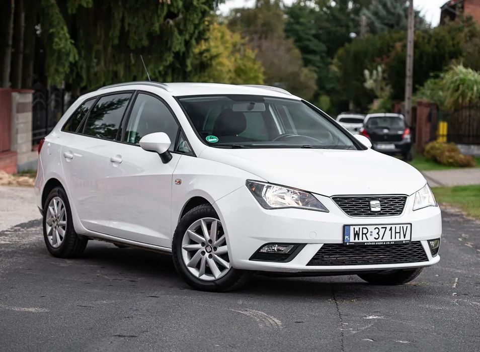 Seat Ibiza 1.6TDI 90KM Klimatronic AUX Parktronic Zarejestrowany