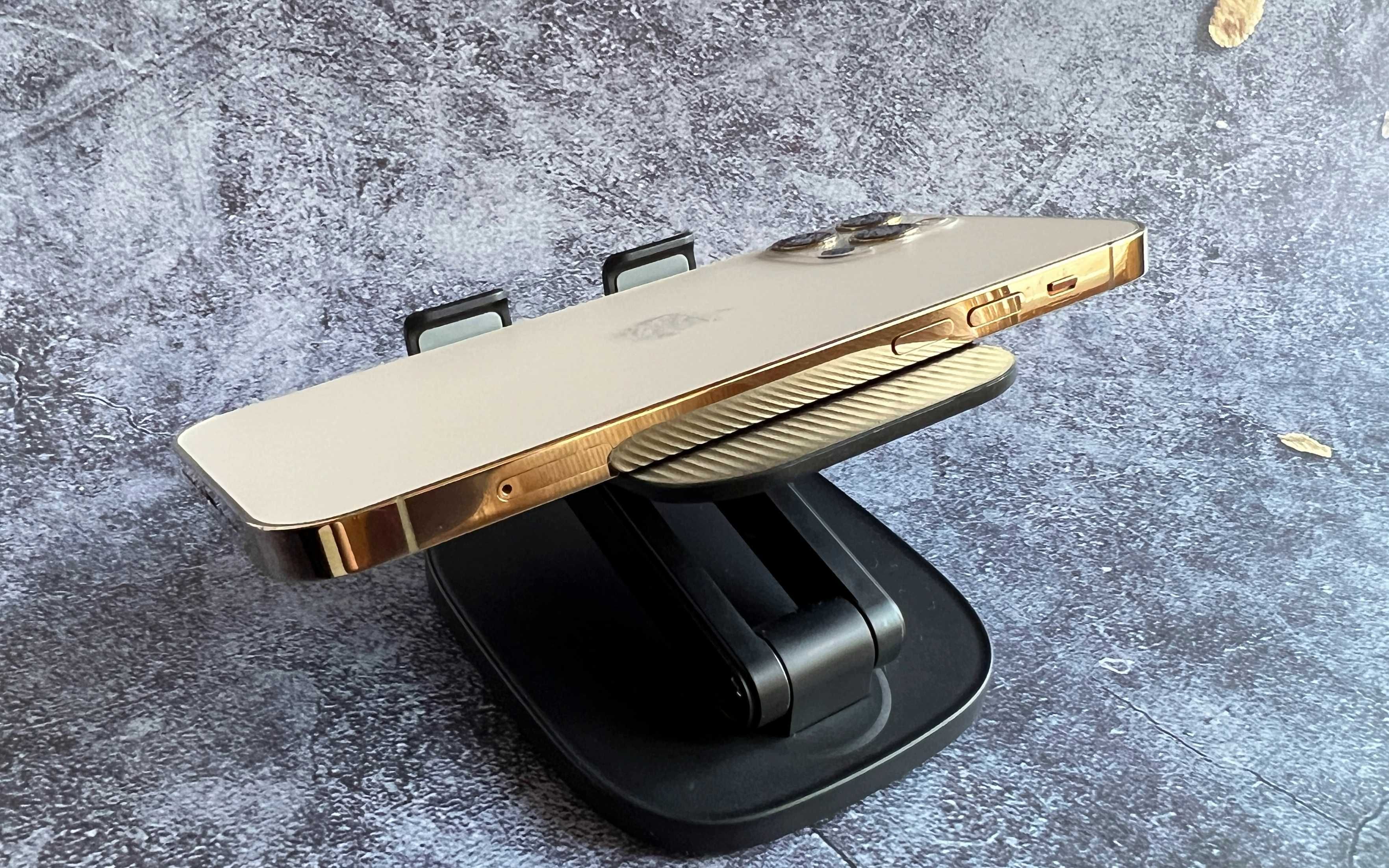 iPhone 12 Pro 128 Gold Neverlock. Чохол + скло у подарунок