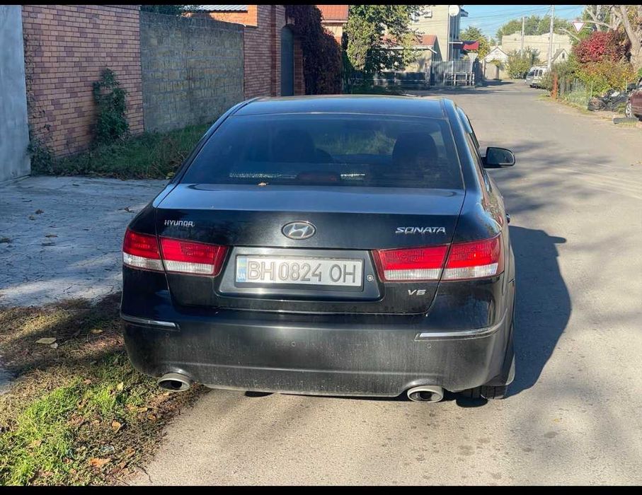 Продаеться Hyundai Sonata NF V6 3.3