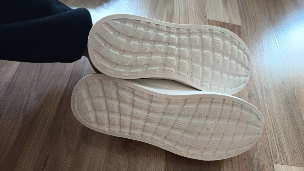 Buty męskie sportowe