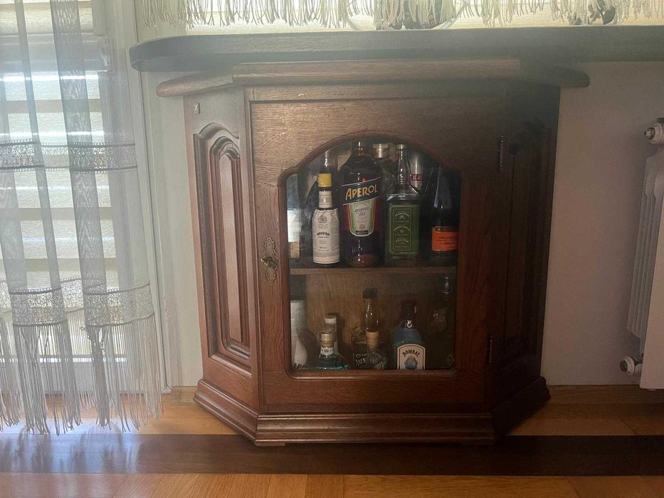 Meble dębowe swarzędz zestaw 5 elementów, ława, żyrandol, karnisz.