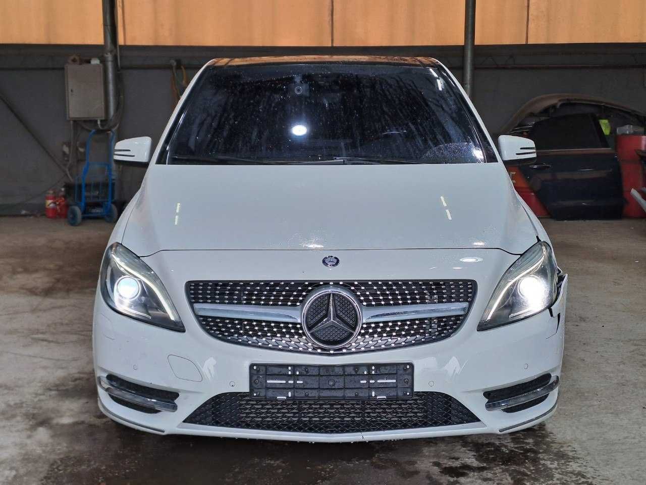 2013 MERCEDES-BENZ B200 CDI із Кореї