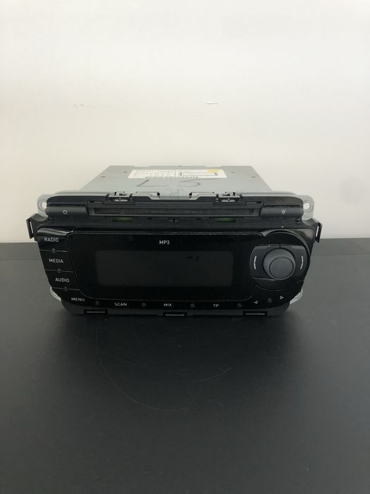 Radio radioodtwarzacz CD MP3 SEAT Leon II 2 , Ibiza IV 4 , Altea
