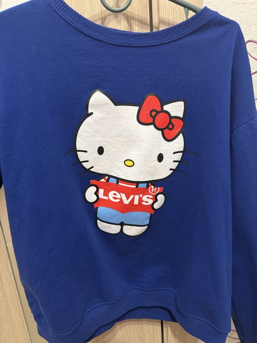 Кофта Levis x Hello Kitty
