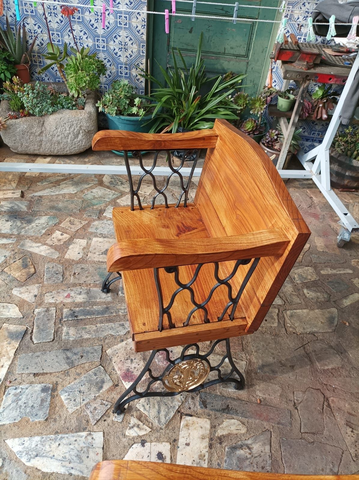 Mesa Vintage, com 4 cadeiras