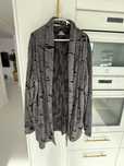 H&M sweter narzutka z dziurami unisex oversize