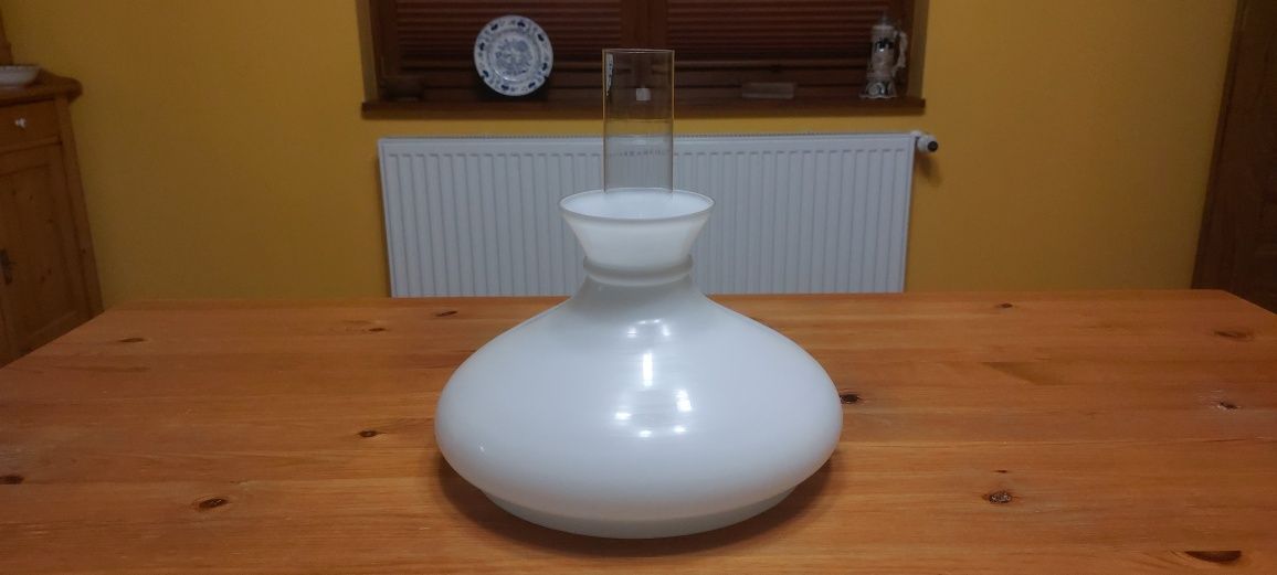 Klosz do lampy naftowej, elektrycznej 23 cm