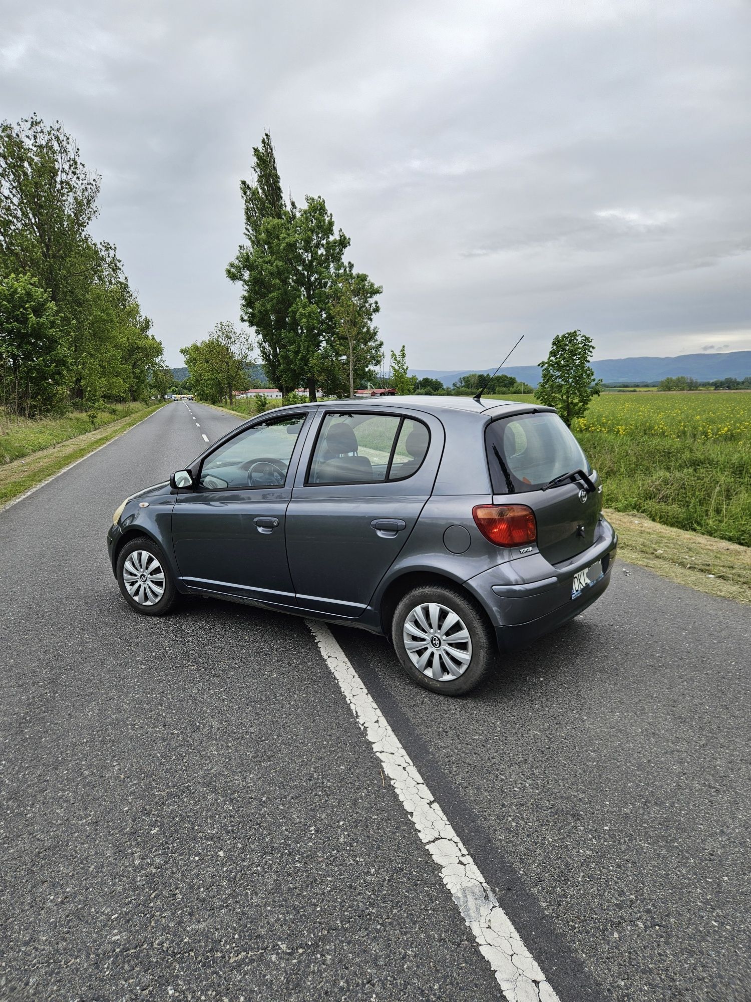 Toyota yaris 1.3 2005