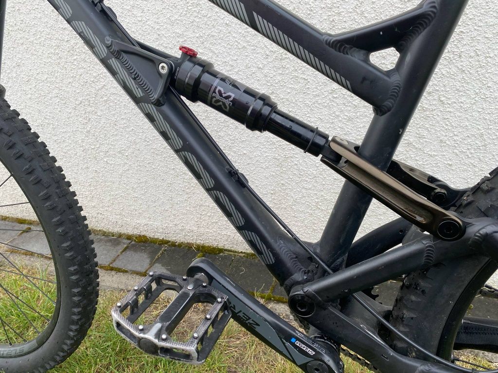 Rower Dartmoor Blackbird Intro 27.5 – 2020r Rozmiar M